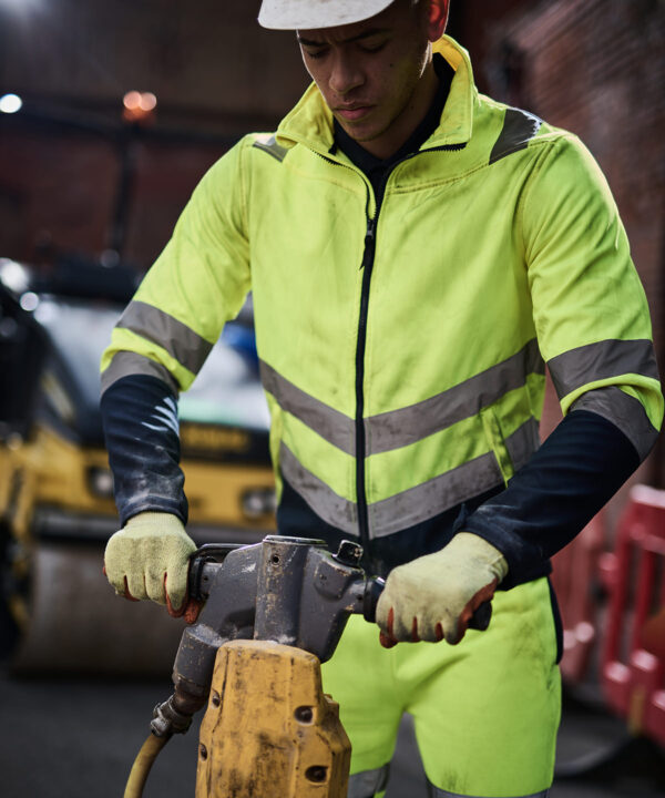 Regatta High Visibility - Pro hi-vis softshell jacket